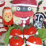 クリスマスのバジルクリームのトマトサラダ
